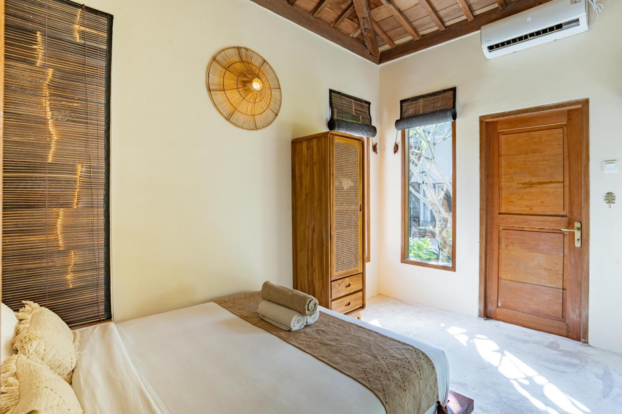 Sunset House Ceningan, 10 Person Beachview Private Villa Нуса-Лембонган Экстерьер фото