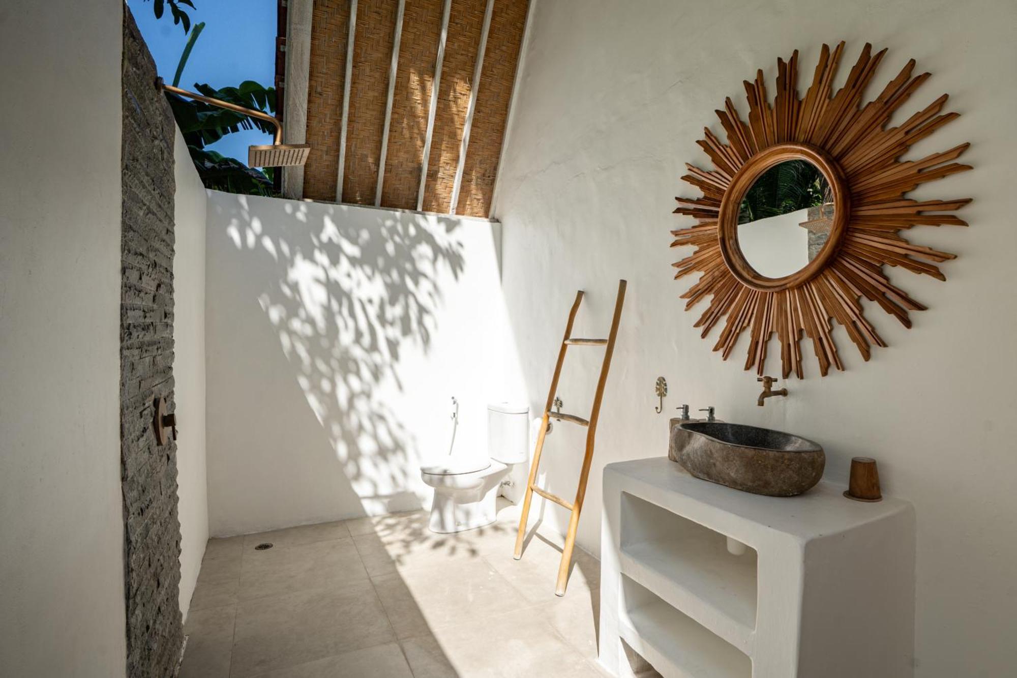 Sunset House Ceningan, 10 Person Beachview Private Villa Нуса-Лембонган Экстерьер фото