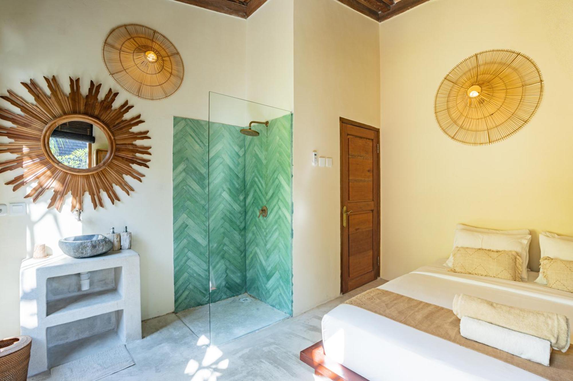Sunset House Ceningan, 10 Person Beachview Private Villa Нуса-Лембонган Экстерьер фото