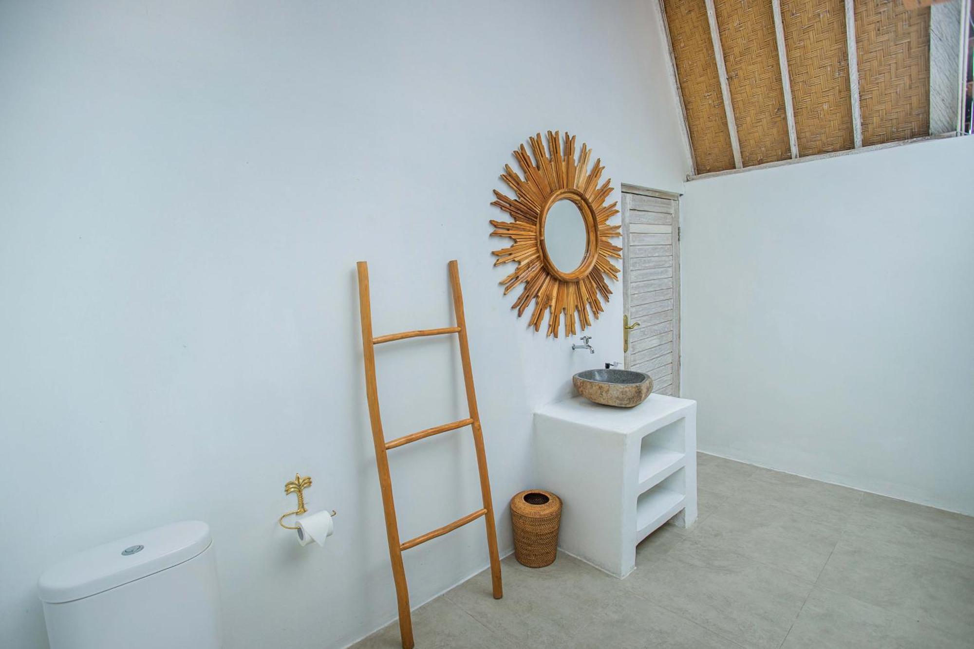Sunset House Ceningan, 10 Person Beachview Private Villa Нуса-Лембонган Экстерьер фото
