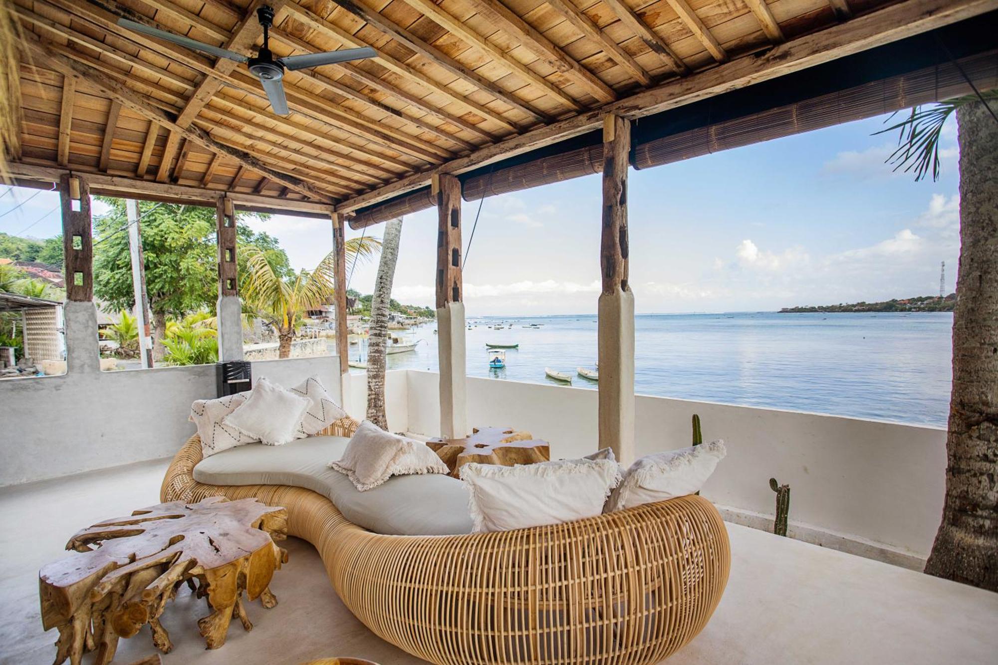 Sunset House Ceningan, 10 Person Beachview Private Villa Нуса-Лембонган Экстерьер фото